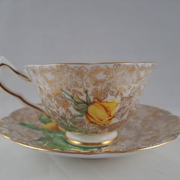 Collingwoods Wide Mouth Golden Rose Tea Cup & Saucer - Picture 8 of 16